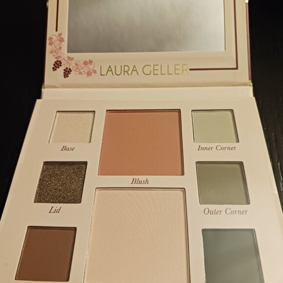 Laura Geller's face palette - Picture 7 of 11